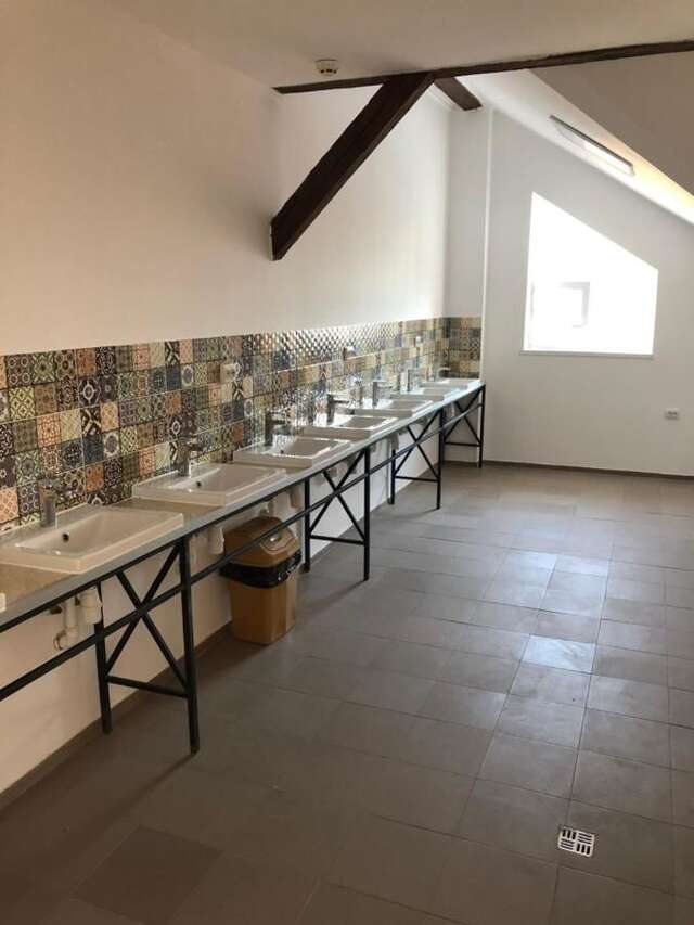 Хостелы Hostel U Pottera Черновцы-8